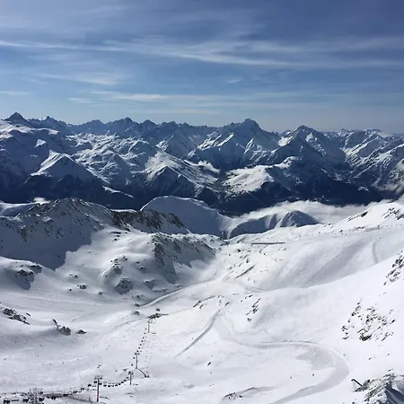 Rouge Ou Blanc Domek alpejski *