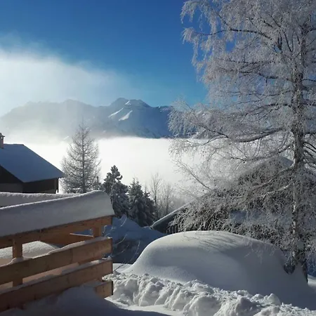 Chalet Rouge Ou Blanc