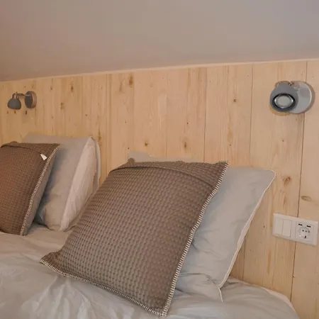 Rouge Ou Blanc Chalet